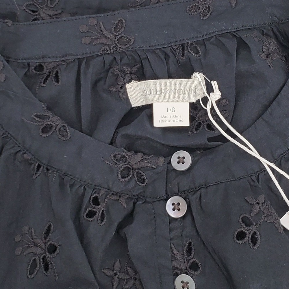 Outerknown Poet Blouse Women Large Black 100% Organic Cotton Eyelet Button Front - Picture 4 of 8